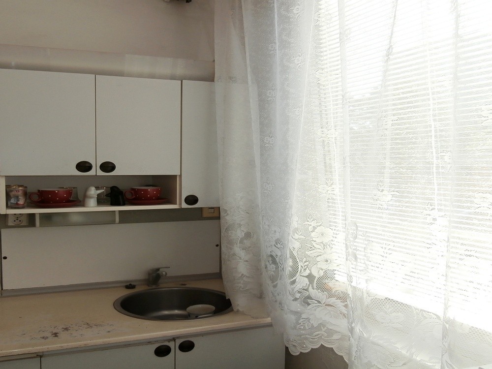 Prodej bytu 1kk, 30m2, OV, Angelovova, Praha 4 - Modřany