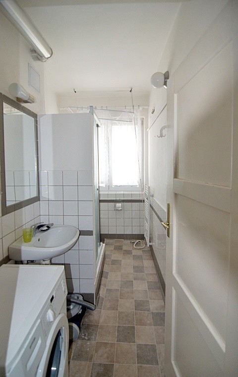 PRONÁJEM BYTU 1+1, OV, 32 m2, Krchlebská, Praha 4 - Krč