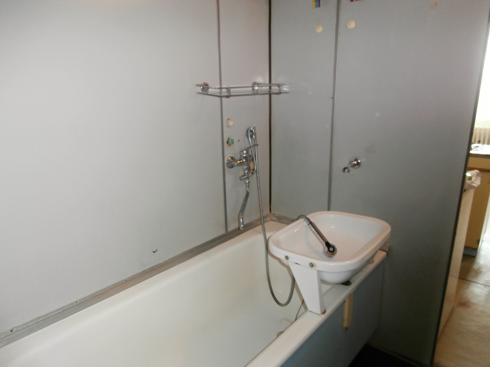 Prodej bytu 3+1/L, OV, 68m2, Novodvorská, Praha 4 - Lhotka