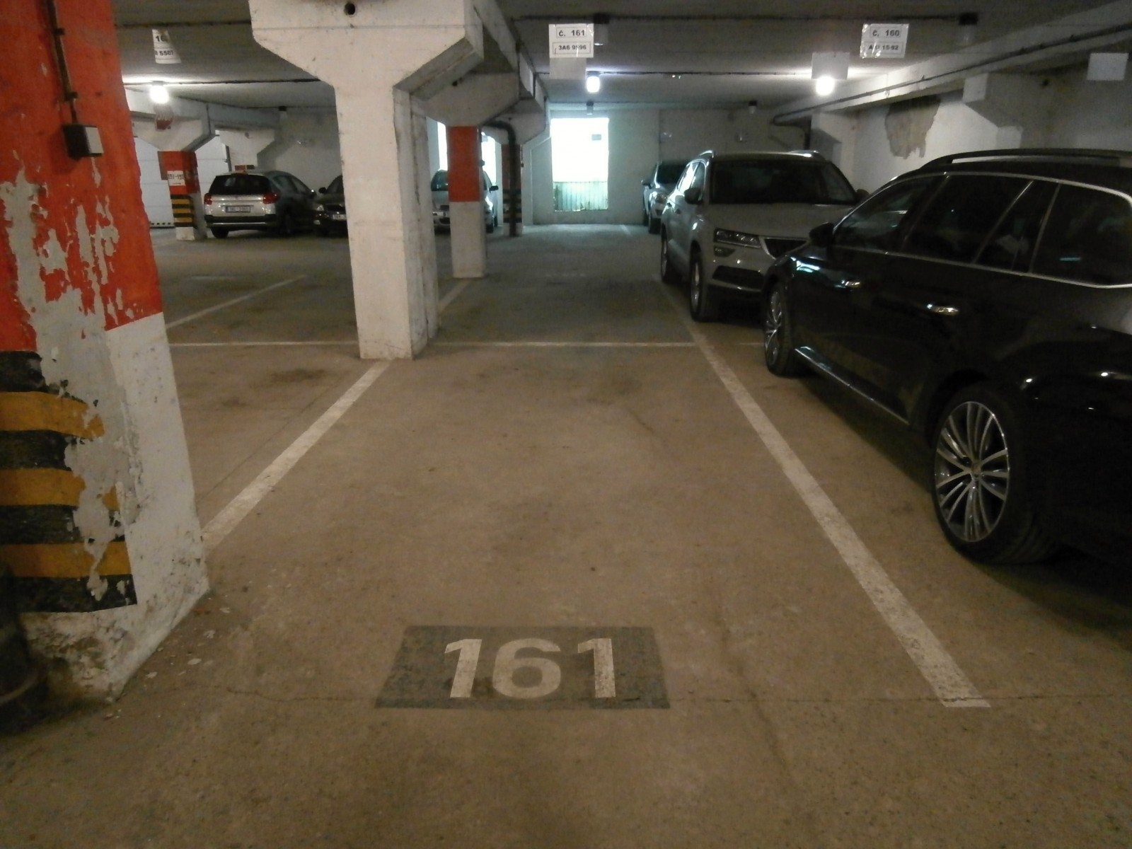 Prodej garážového stání, Růženínská, Praha 4 - Kamýk