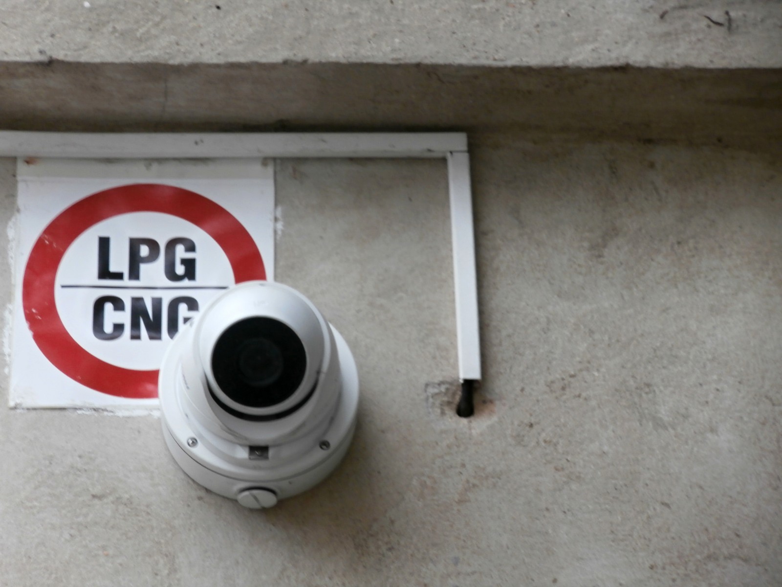 Prodej garážového stání, Růženínská, Praha 4 - Kamýk