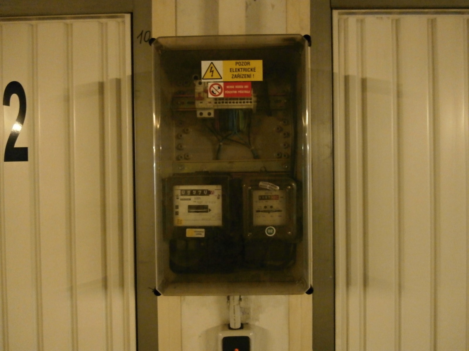 Pronájem garáže, 17 m2, OV, Hasova, Praha 4 - Modřany