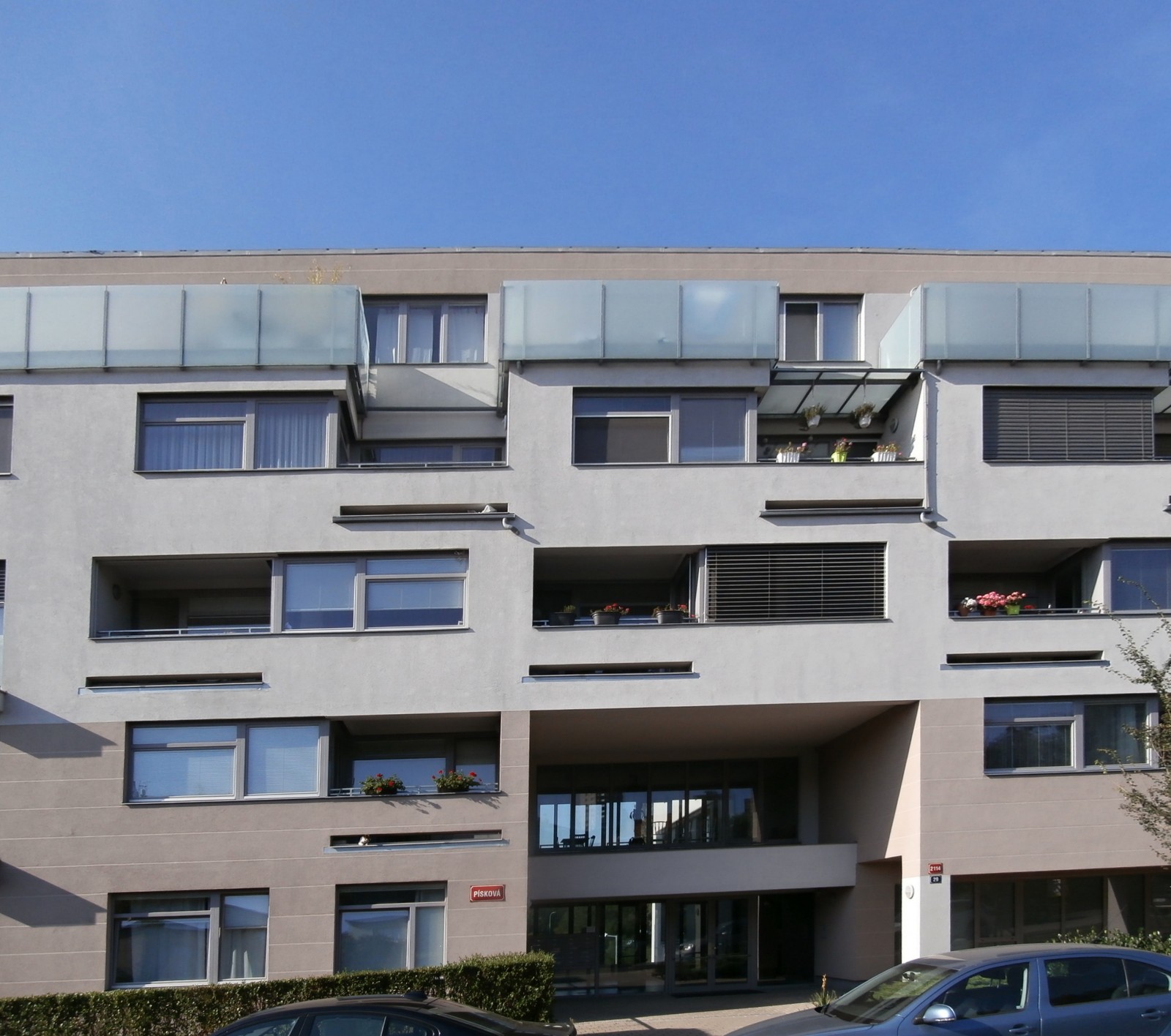 Pronájem bytu 2+kk/L, OV, 60m2, Písková, Praha 4 - Modřany