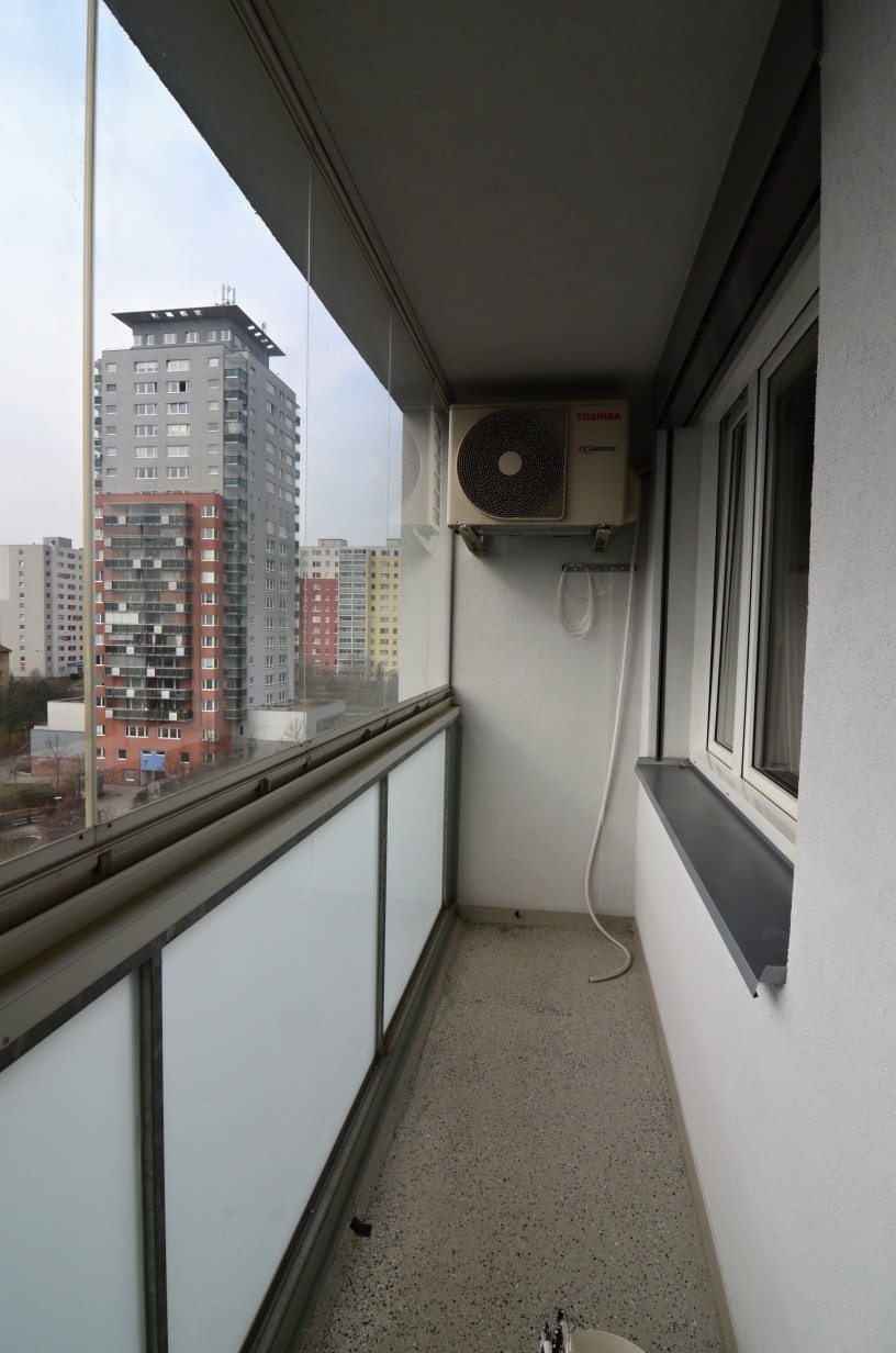 Pronájem bytu 3+1/L, 78m2, OV, Jordana Jovkova, Praha 4 - Modřany