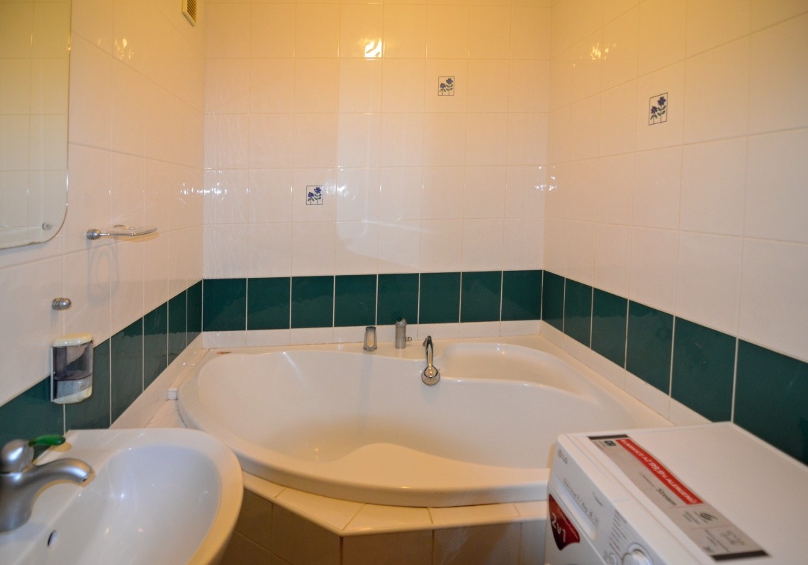 Pronájem bytu 3+1/L, 78m2, OV, Jordana Jovkova, Praha 4 - Modřany