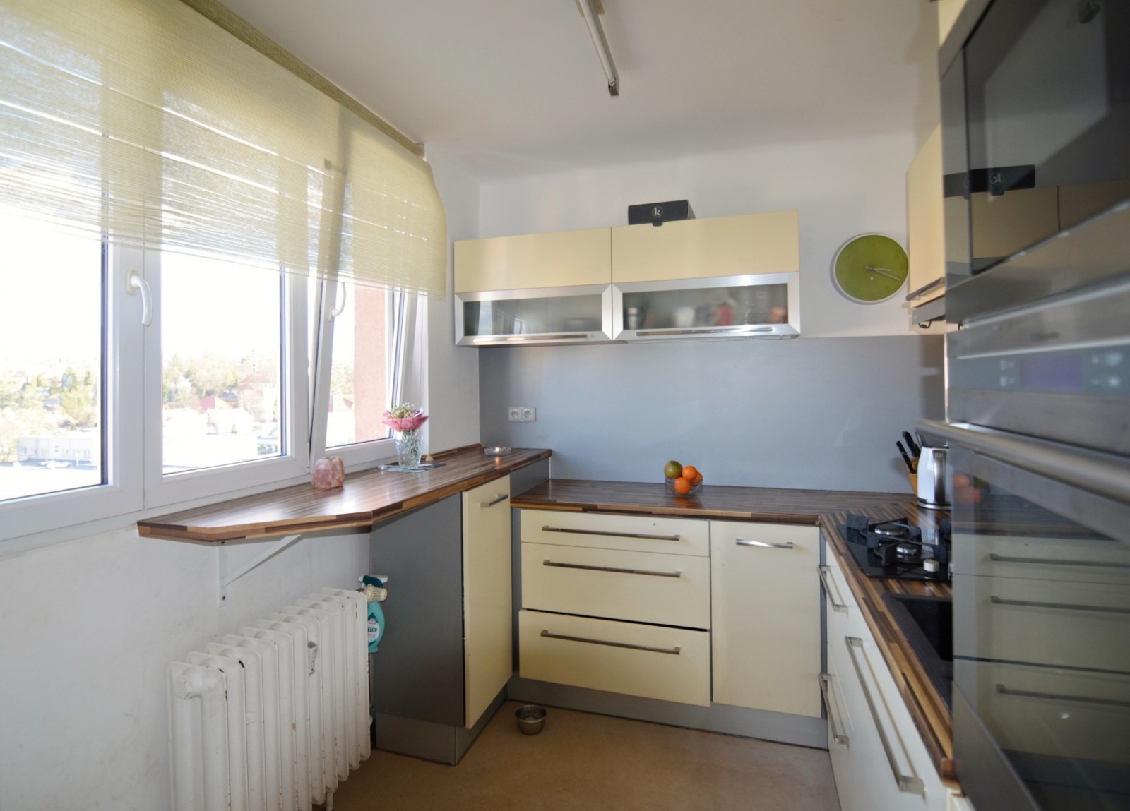 Prodej bytu 3+1/L, OV, 58m2, U Zastávky, Praha 4 - Modřany