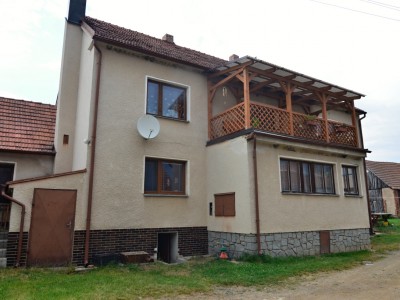 Pronájem bytu 3+1, 80m2, v RD