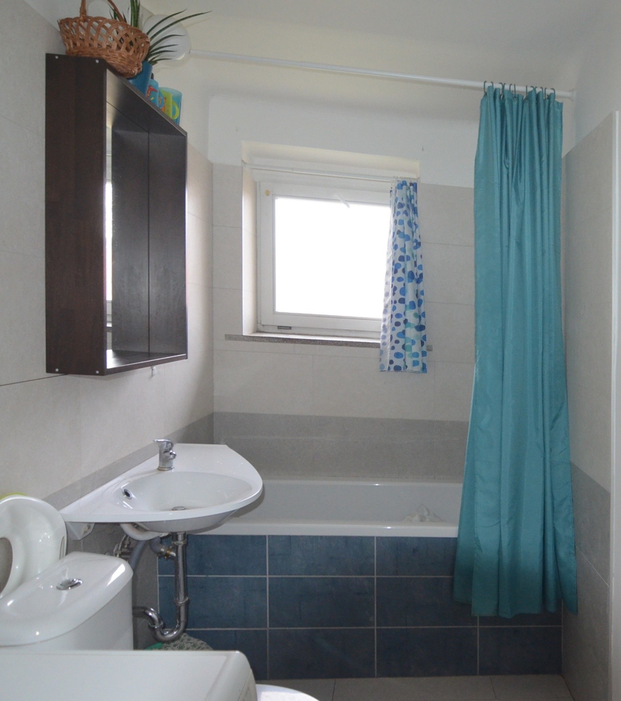 Prodej bytu 2+1/B, 64m4, OV, Krupná, Praha 12 - Komořany