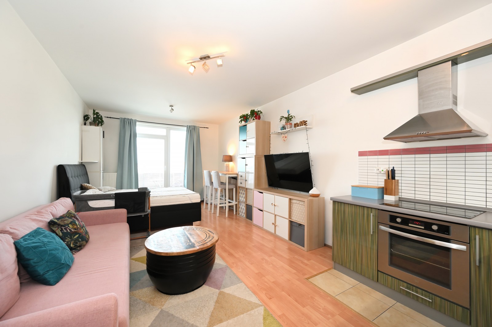 Prodej bytu 1kk, 35 m2 + balkon 3,4 m2, Otradovická, Praha 4 - Kamýk