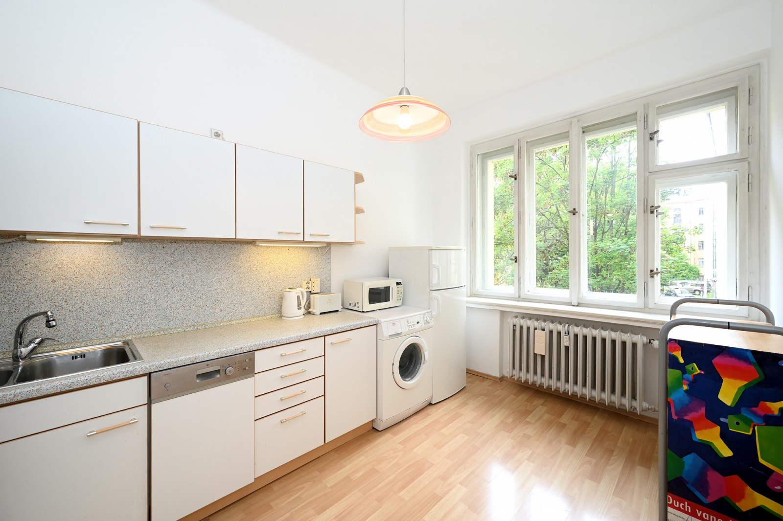 Pronájem bytu 3+1/B, OV, Vinohrady, Lucemburská, Praha 2 - Vinohrady