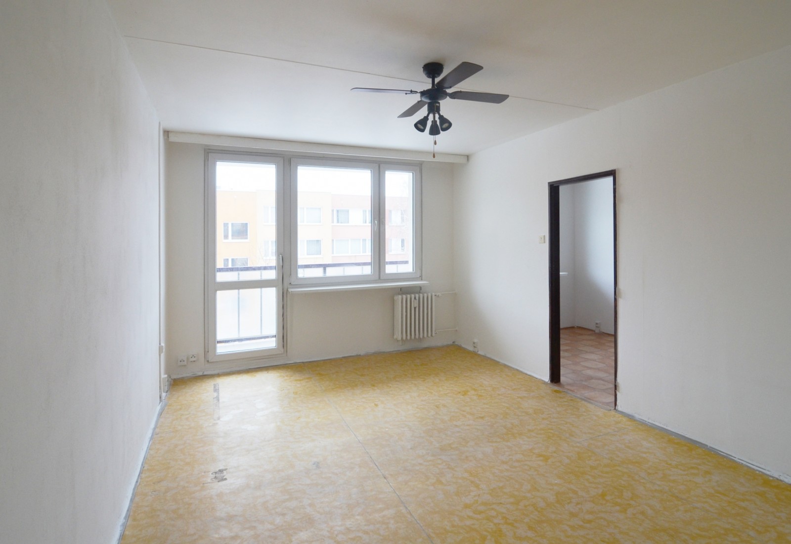 byt 3+1/L, OV, 70 m2, ul. Mádrova, Mádrova, Praha 4 - Modřany